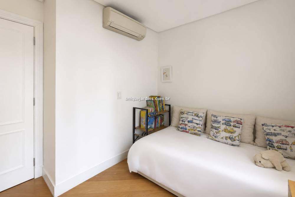 Apartamento à venda na Rua SabujiJardim Europa - 999-apartamento-jardim-europa-sao-paulo-213639-4.jpg