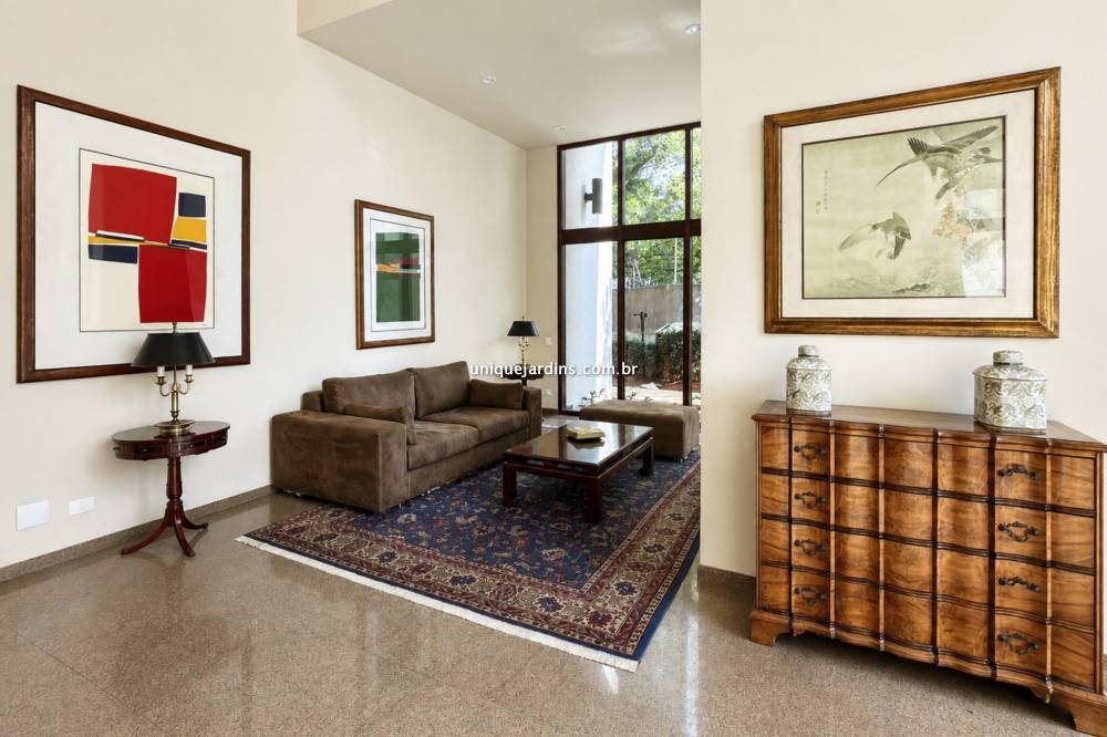 Apartamento à venda na Rua SabujiJardim Europa - 999-apartamento-jardim-europa-sao-paulo-213923-0.jpg