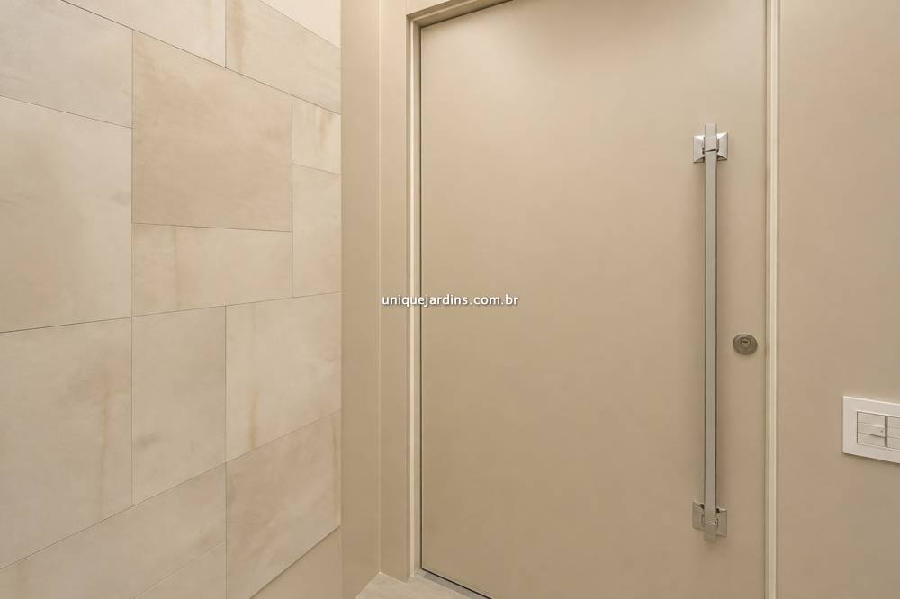 Apartamento à venda na Rua SabujiJardim Europa - apartamento-jardim-europa-sao-paulo-213229-0.jpg