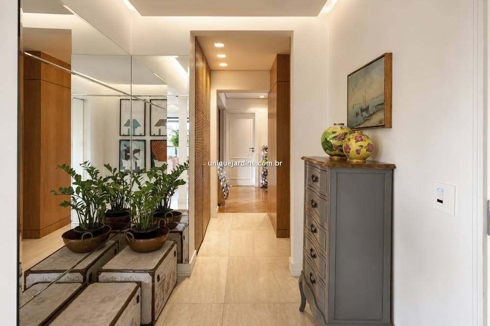 Apartamento à venda na Rua SabujiJardim Europa - apartamento-jardim-europa-sao-paulo-213230-3.jpg