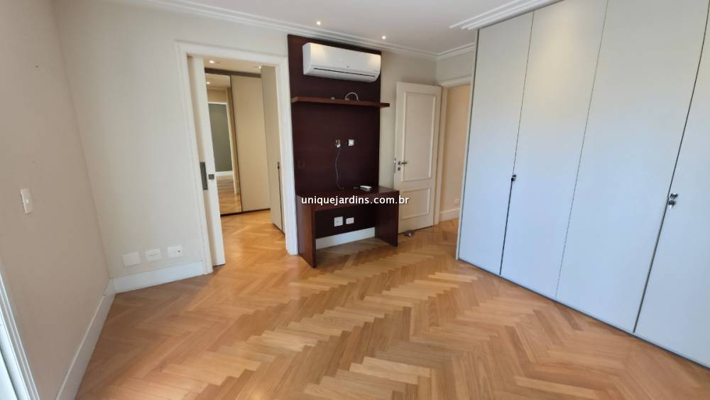 Apartamento à venda na Rua BahiaHigienópolis - 999-apartamento-higienopolis-sao-paulo-104325-2.jpg