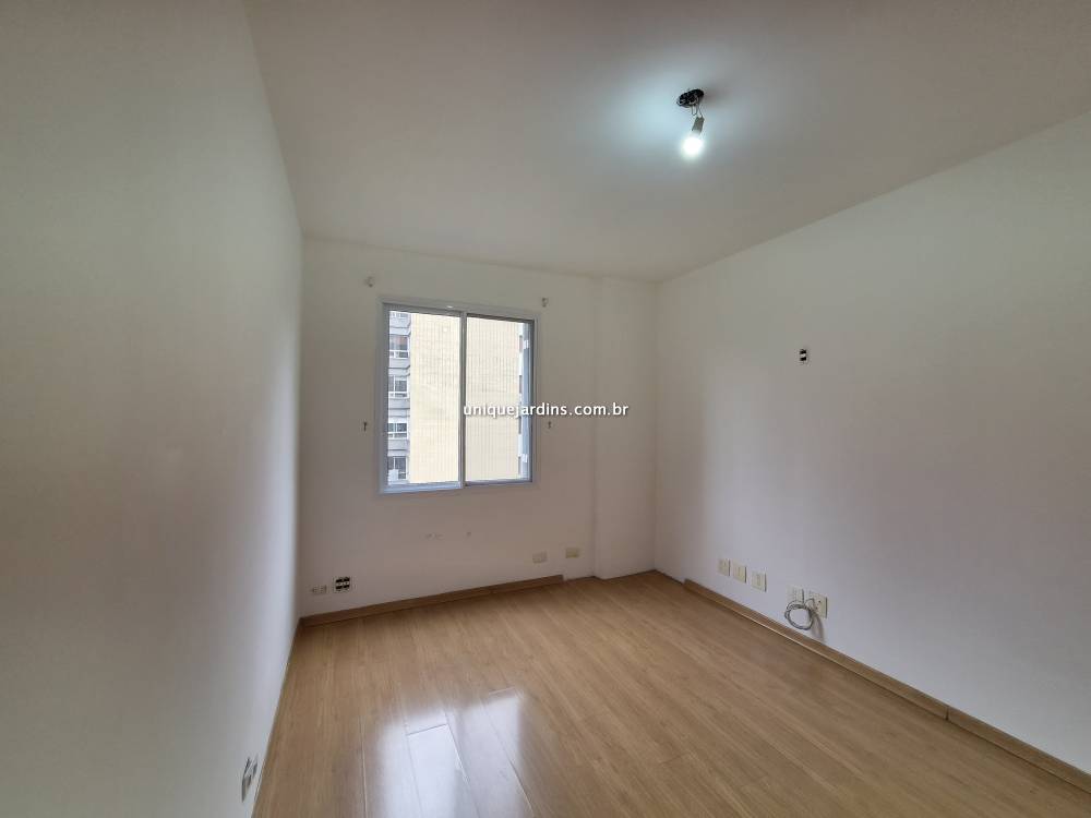 Apartamento à venda na Rua Haddock LoboJardim América - 999-apartamento-jardim-america-sao-paulo-190009-3.jpg