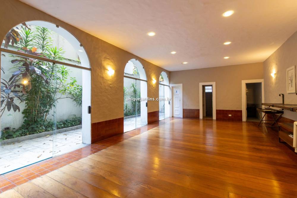Apartamento à venda na Rua Haddock LoboJardim América - 999-apartamento-jardim-america-sao-paulo-190735-0.jpg