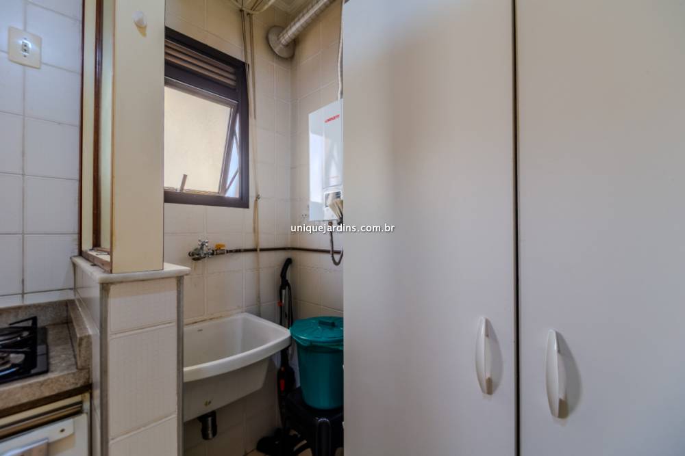 Apartamento à venda na Avenida RouxinolMoema - 999-apartamento-moema-sao-paulo-161132-8.jpg
