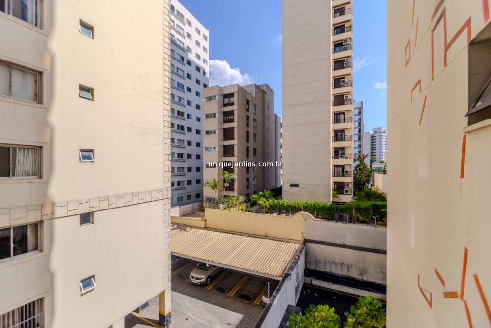 Apartamento à venda na Avenida RouxinolMoema - 999-apartamento-moema-sao-paulo-161133-12.jpg