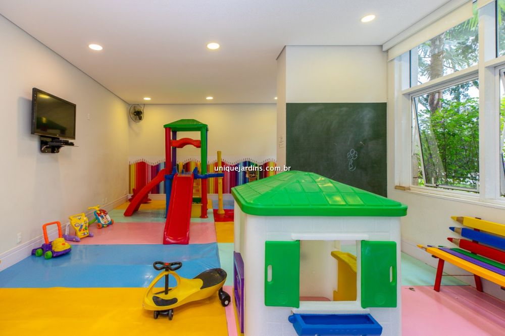 Apartamento à venda na Rua Diogo JácomeVila Nova Conceição - 999-144635-4.jpg