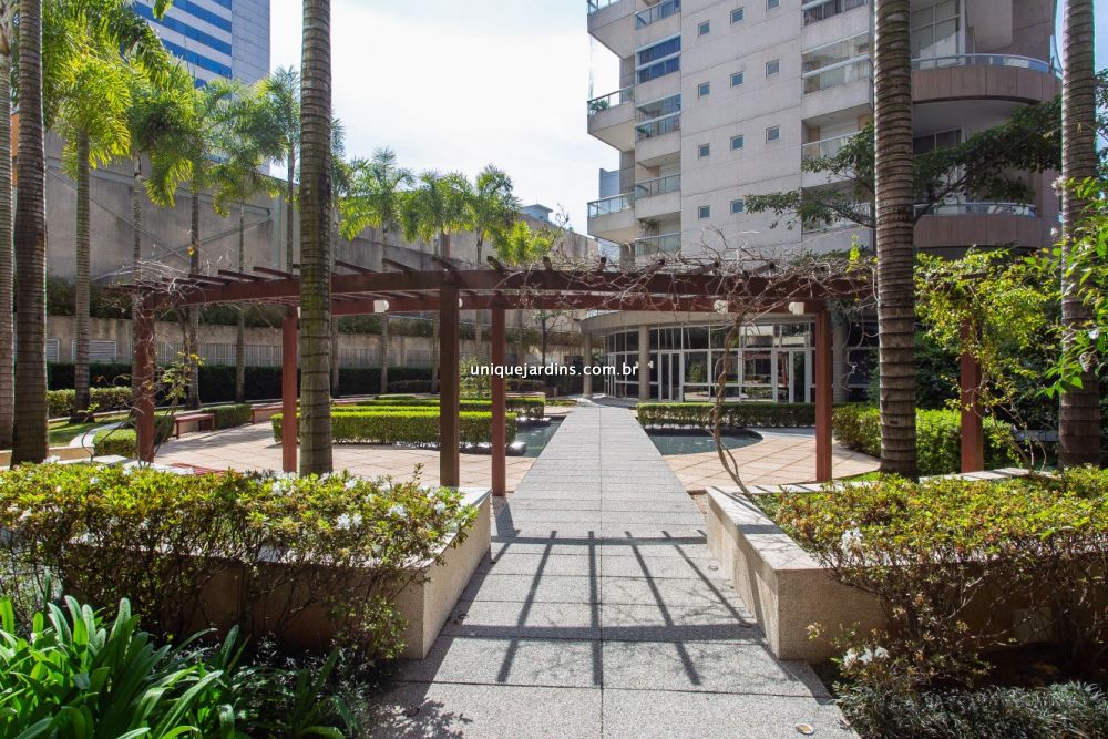 Apartamento à venda na Rua Diogo JácomeVila Nova Conceição - 999-144636-12.jpg