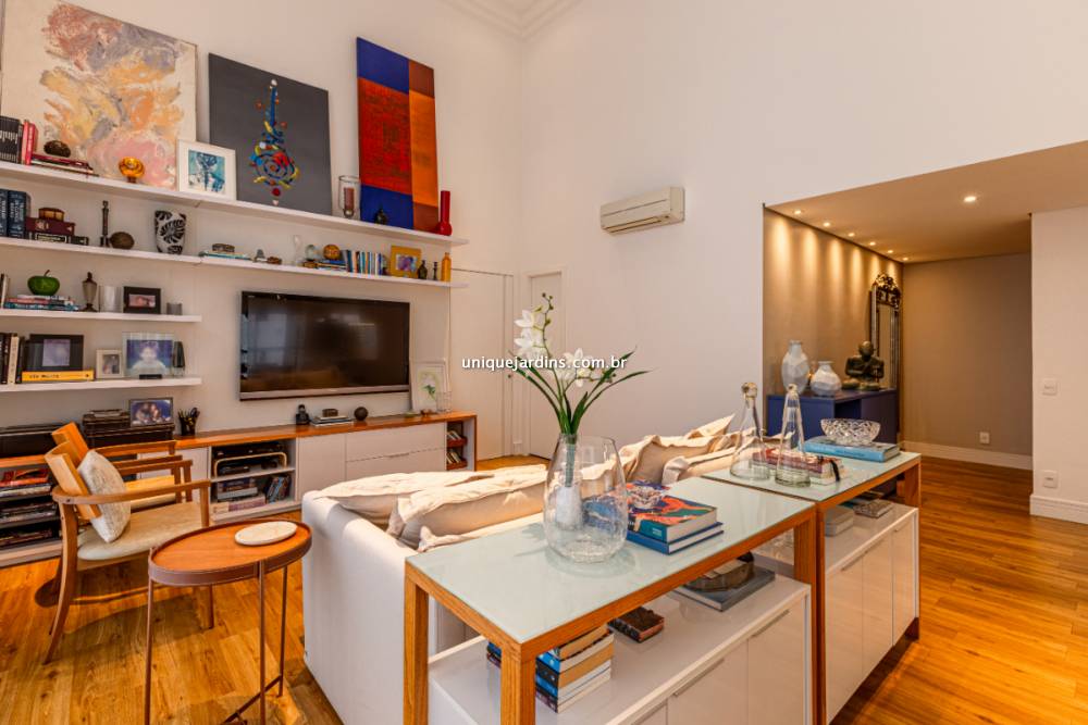 Apartamento à venda na Rua Diogo JácomeVila Nova Conceição - 999-apartamento-vila-nova-conceicao-sao-paulo-103029-8.jpg