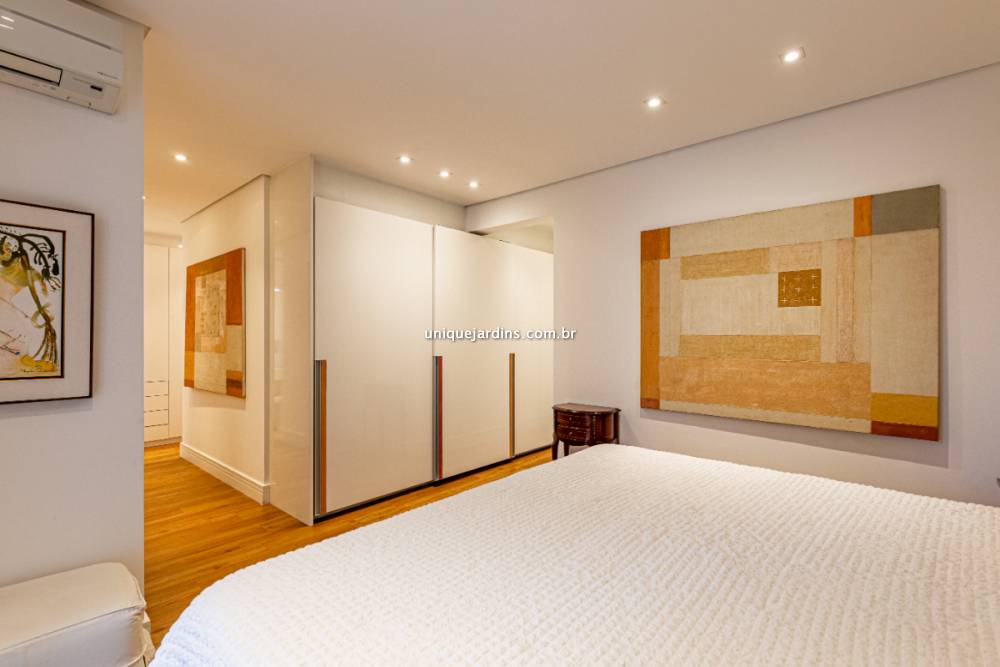 Apartamento à venda na Rua Diogo JácomeVila Nova Conceição - 999-apartamento-vila-nova-conceicao-sao-paulo-103030-16.jpg
