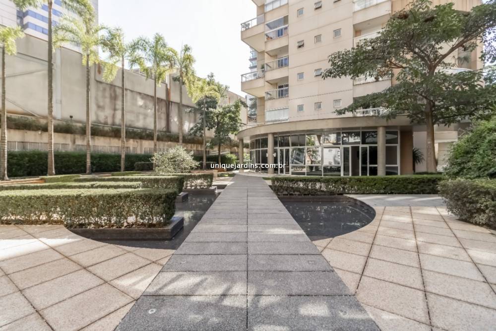 Apartamento à venda na Rua Diogo JácomeVila Nova Conceição - 999-apartamento-vila-nova-conceicao-sao-paulo-142051-4.jpg