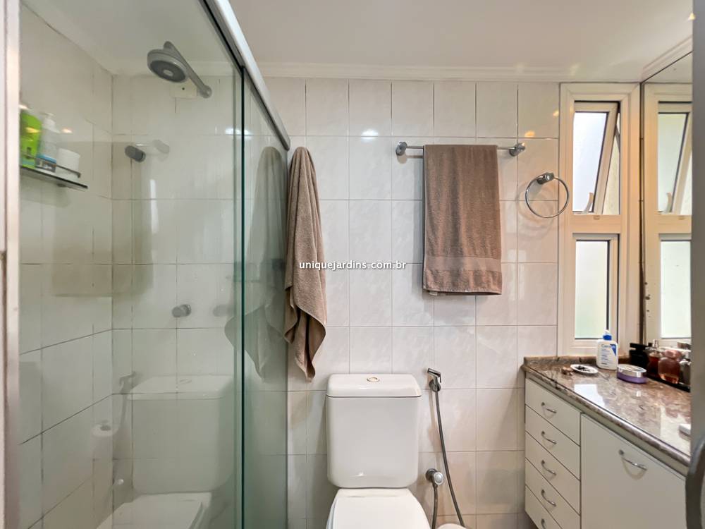 Apartamento à venda na Rua Bueno BrandãoVila Nova Conceição - 999-apartamento-vila-nova-conceicao-sao-paulo-105645-1.jpg