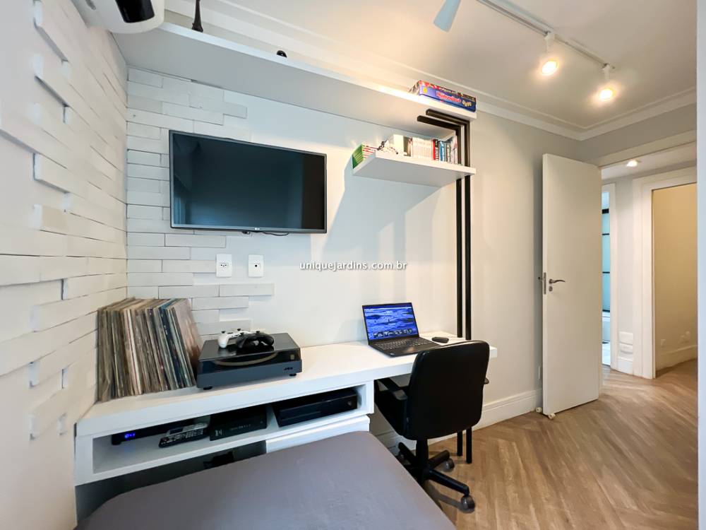 Apartamento à venda na Rua Bueno BrandãoVila Nova Conceição - 999-apartamento-vila-nova-conceicao-sao-paulo-105647-11.jpg