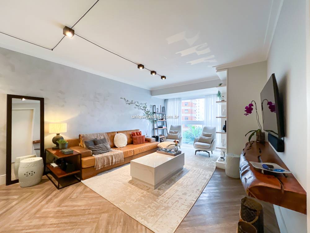 Apartamento à venda na Rua Bueno BrandãoVila Nova Conceição - apartamento-vila-nova-conceicao-sao-paulo-105614-3.jpg