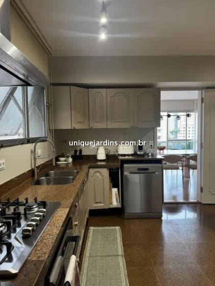 Apartamento à venda na Rua Monte AlegrePerdizes - apartamento-perdizes-sao-paulo-143348-2.jpg