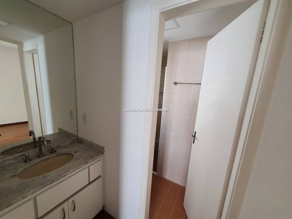 Apartamento à venda na Rua Manuel GuedesItaim Bibi - apartamento-itaim-bibi-sao-paulo-134129-12.jpg