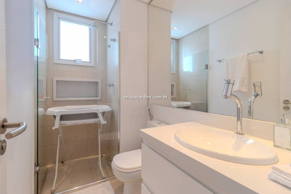 Apartamento à venda na Rua QuatáVila Olímpia - 999-apartamento-vila-olimpia-sao-paulo-215945-4.jpg