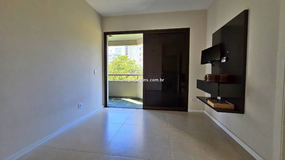 Apartamento à venda na Rua MaranhãoHigienópolis - 999-apartamento-higienopolis-sao-paulo-120358-12.jpg