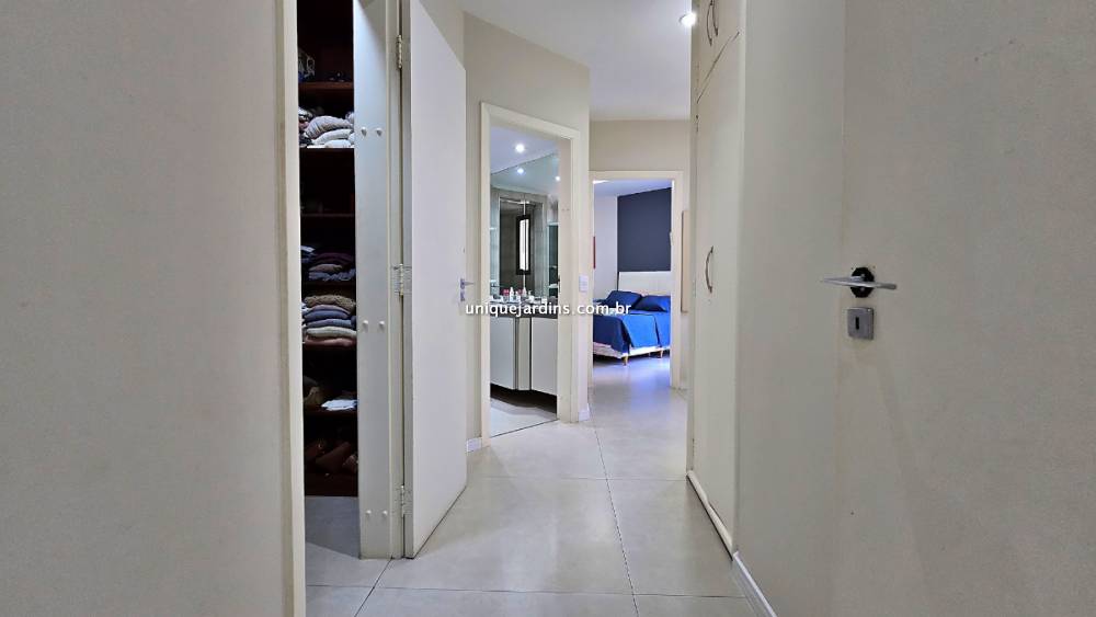 Apartamento à venda na Rua MaranhãoHigienópolis - 999-apartamento-higienopolis-sao-paulo-120443-11.jpg