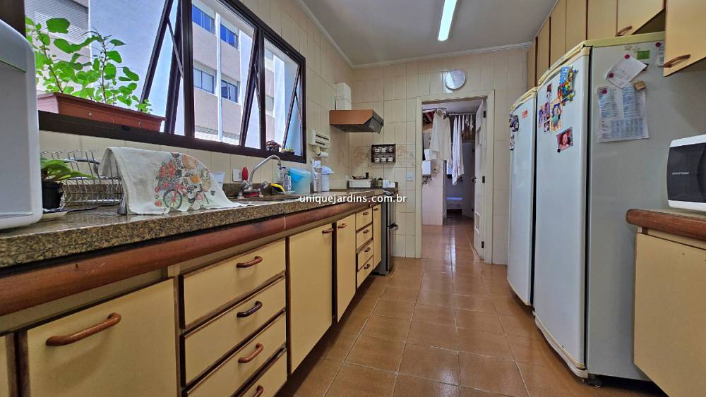 Apartamento à venda na Rua MaranhãoHigienópolis - 999-apartamento-higienopolis-sao-paulo-120522-1.jpg