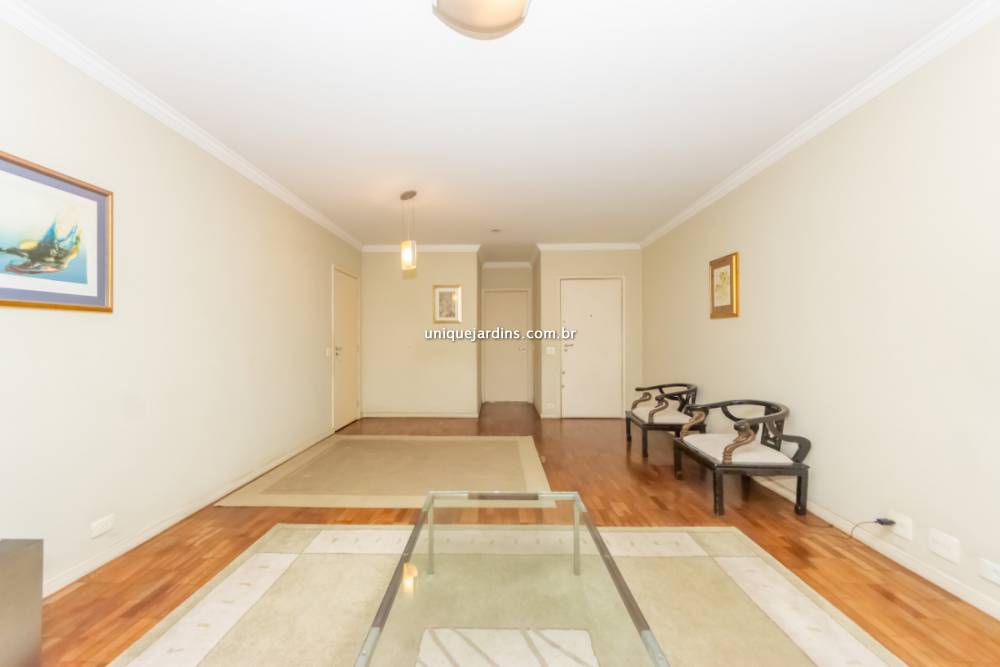 Apartamento à venda na Rua Pedroso AlvarengaItaim Bibi - 999-apartamento-itaim-bibi-sao-paulo-112022-3.jpg