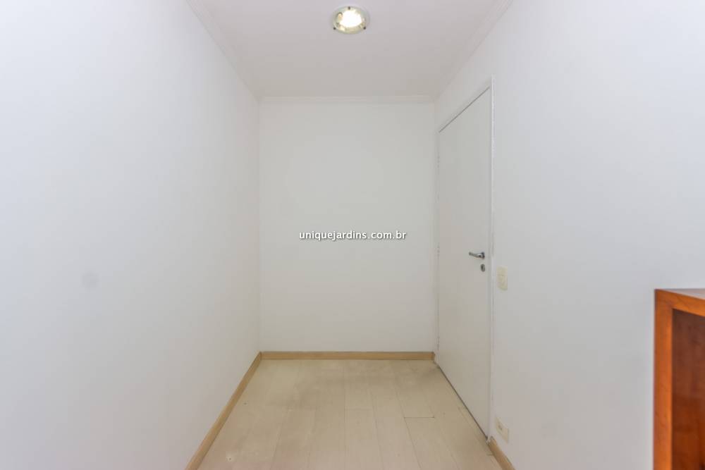 Apartamento à venda na Rua Pedroso AlvarengaItaim Bibi - 999-apartamento-itaim-bibi-sao-paulo-112023-17.jpg