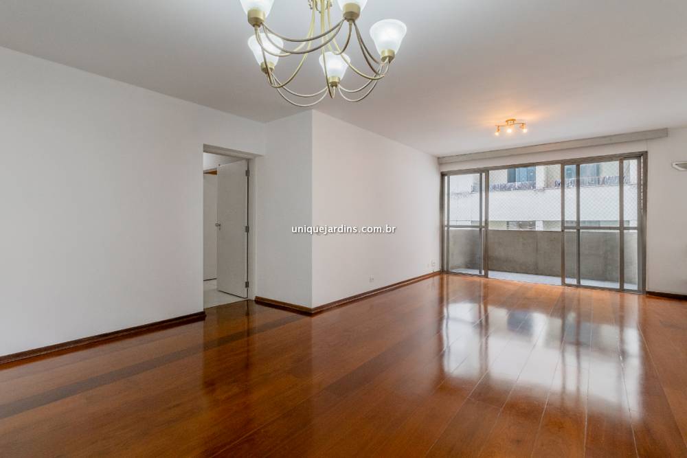 Apartamento venda Moema - Referência AP17096