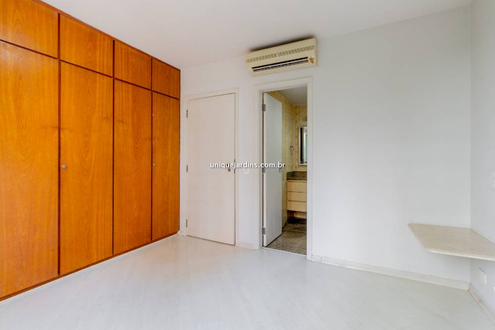 Apartamento à venda na Avenida MacucoMoema - apartamento-moema-sao-paulo-113819-10.jpg