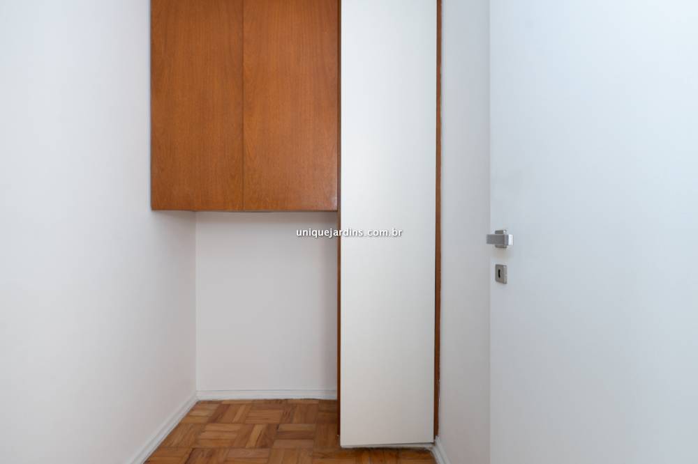Apartamento à venda na Rua Pedroso AlvarengaItaim Bibi - 999-apartamento-itaim-bibi-sao-paulo-214205-7.jpg