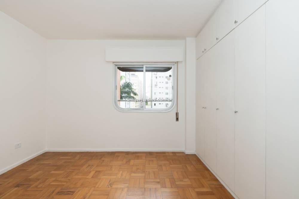 Apartamento à venda na Rua Pedroso AlvarengaItaim Bibi - apartamento-itaim-bibi-sao-paulo-214148-11.jpg