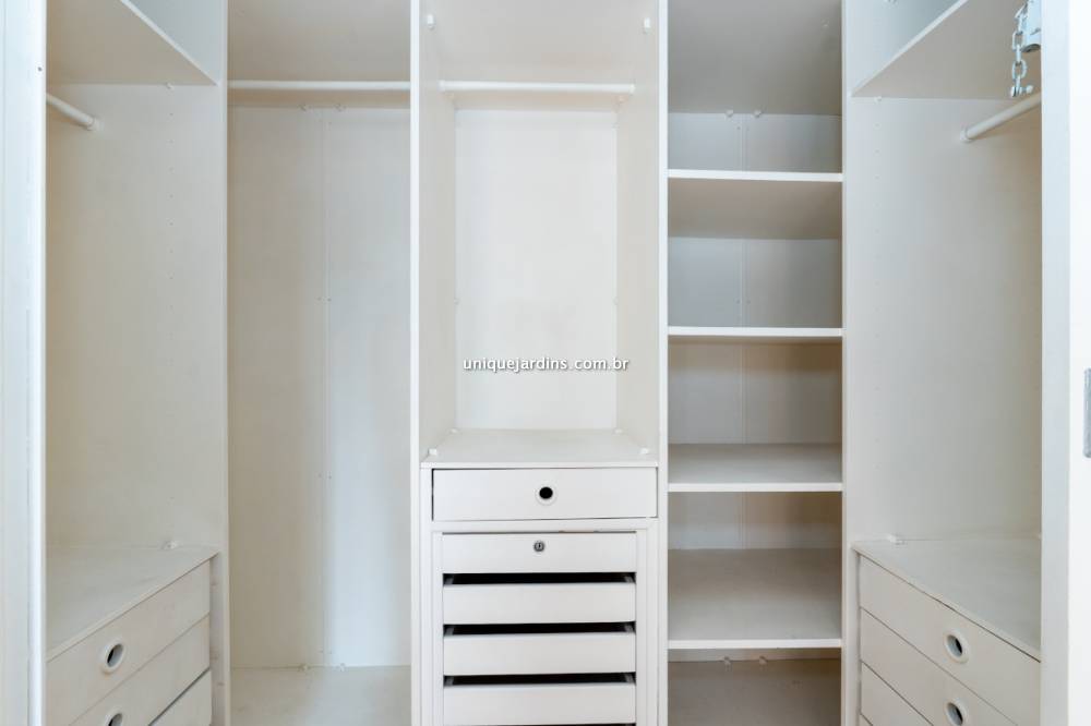 Apartamento à venda na Rua Pedroso AlvarengaItaim Bibi - apartamento-itaim-bibi-sao-paulo-214149-18.jpg