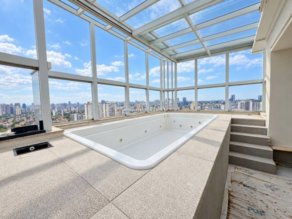 Cobertura Duplex venda Vila Olímpia - Referência CO17100