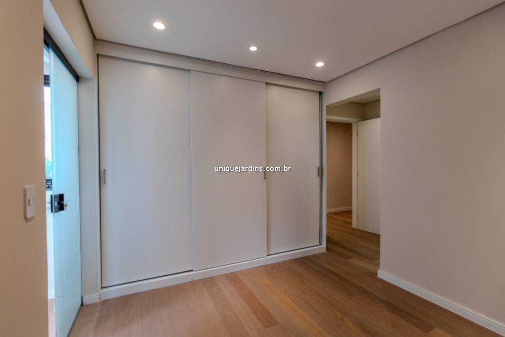 Apartamento à venda na Rua HelenaVila Olímpia - apartamento-vila-olimpia-sao-paulo-121345-17.jpg