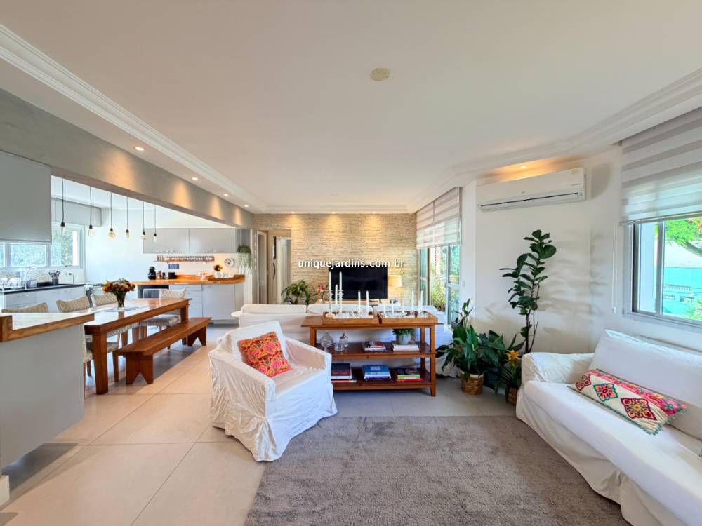 Apartamento à venda na Rua Gomes de CarvalhoVila Olímpia - apartamento-vila-olimpia-sao-paulo-110421-0.jpg