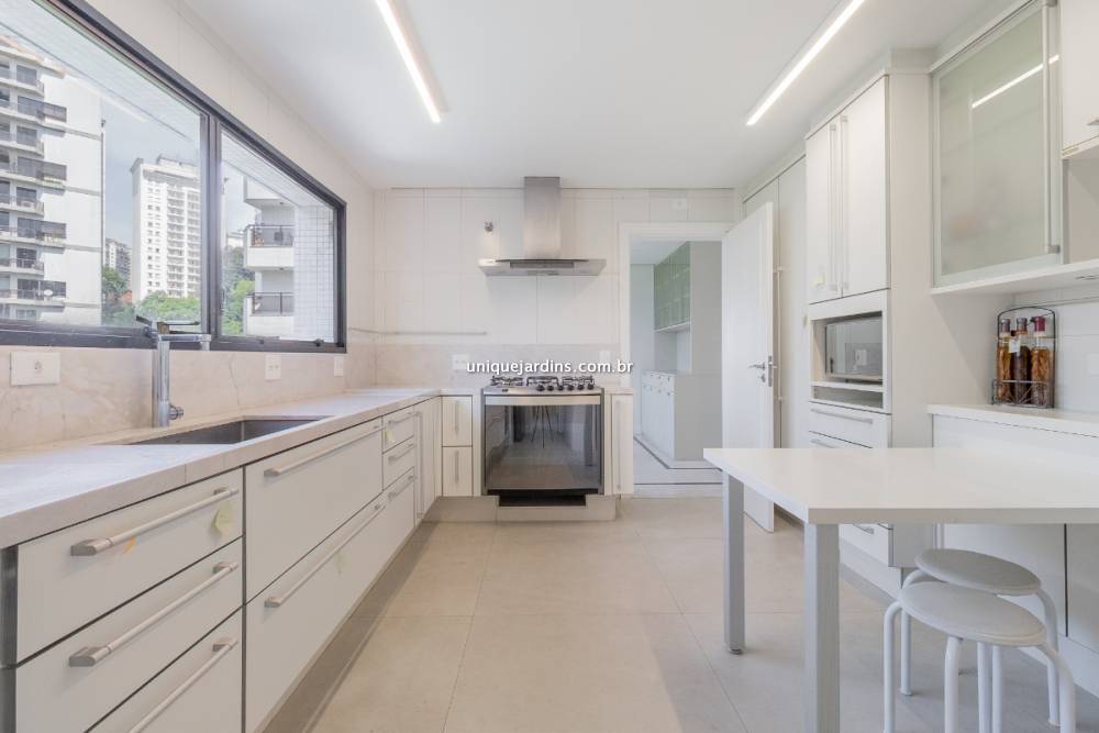 Apartamento à venda na Rua ItaguabaHigienópolis - 999-apartamento-higienopolis-sao-paulo-194141-4.jpg