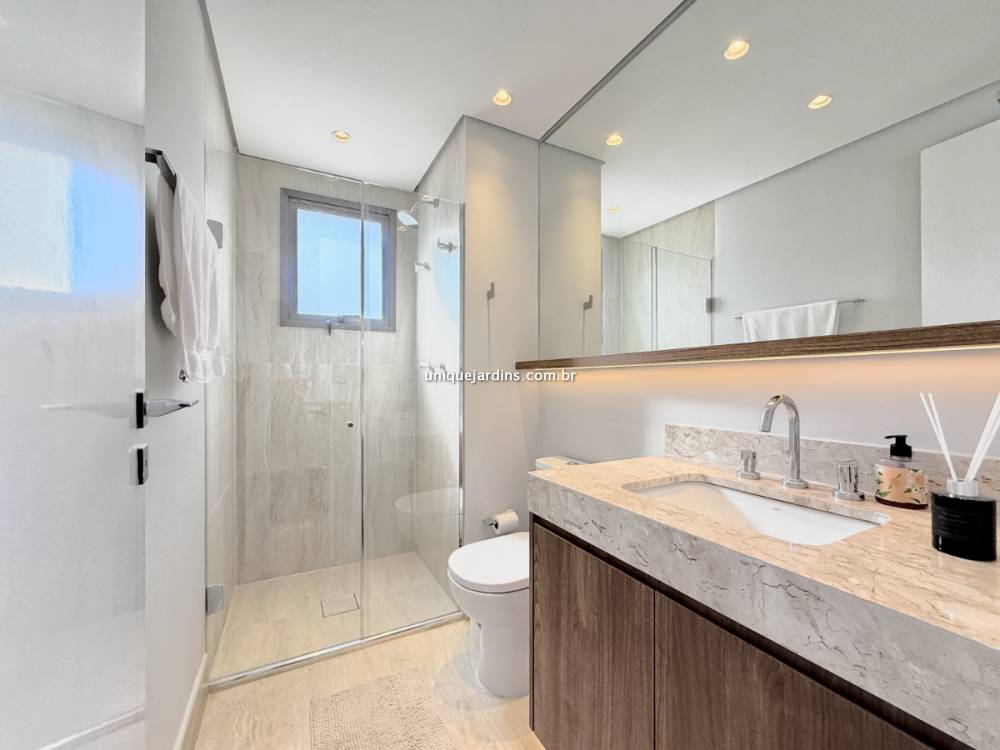Apartamento à venda na Rua LaplaceCampo Belo - 999-apartamento-campo-belo-sao-paulo-132251-15.jpg