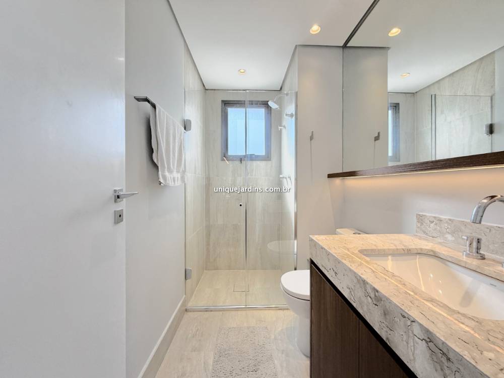 Apartamento à venda na Rua LaplaceCampo Belo - 999-apartamento-campo-belo-sao-paulo-132252-16.jpg