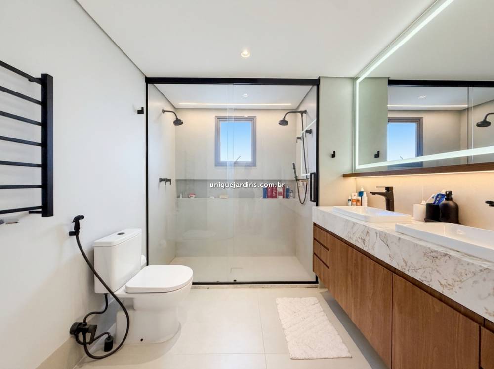Apartamento à venda na Rua LaplaceCampo Belo - 999-apartamento-campo-belo-sao-paulo-132323-0.jpg