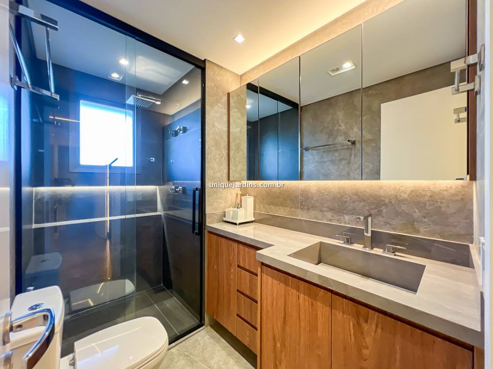 Apartamento à venda na Rua Gabriele D'AnnunzioCampo Belo - 999-apartamento-campo-belo-sao-paulo-142335-1.jpg