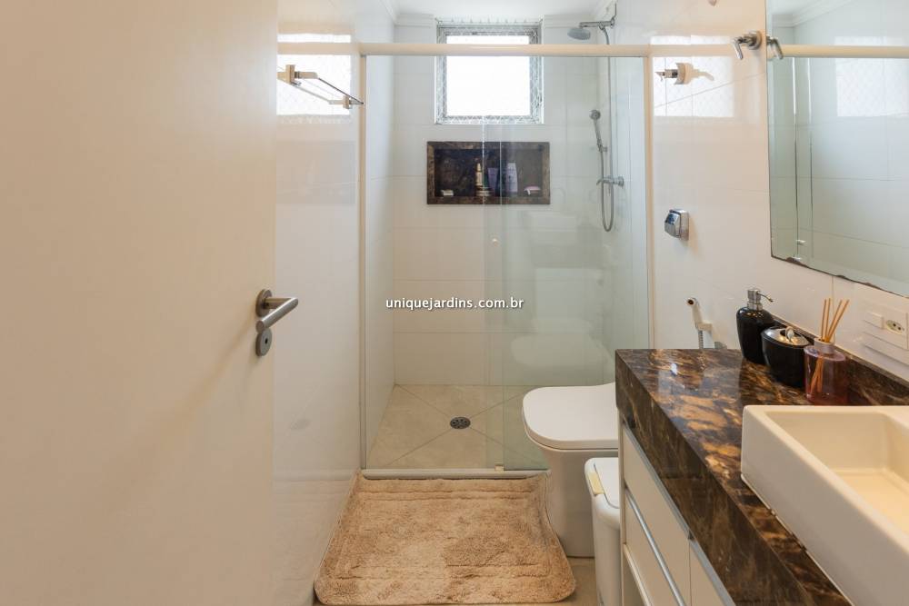 Apartamento à venda na Rua Doutor Veiga FilhoHigienópolis - 999-apartamento-higienopolis-sao-paulo-113435-8.jpg