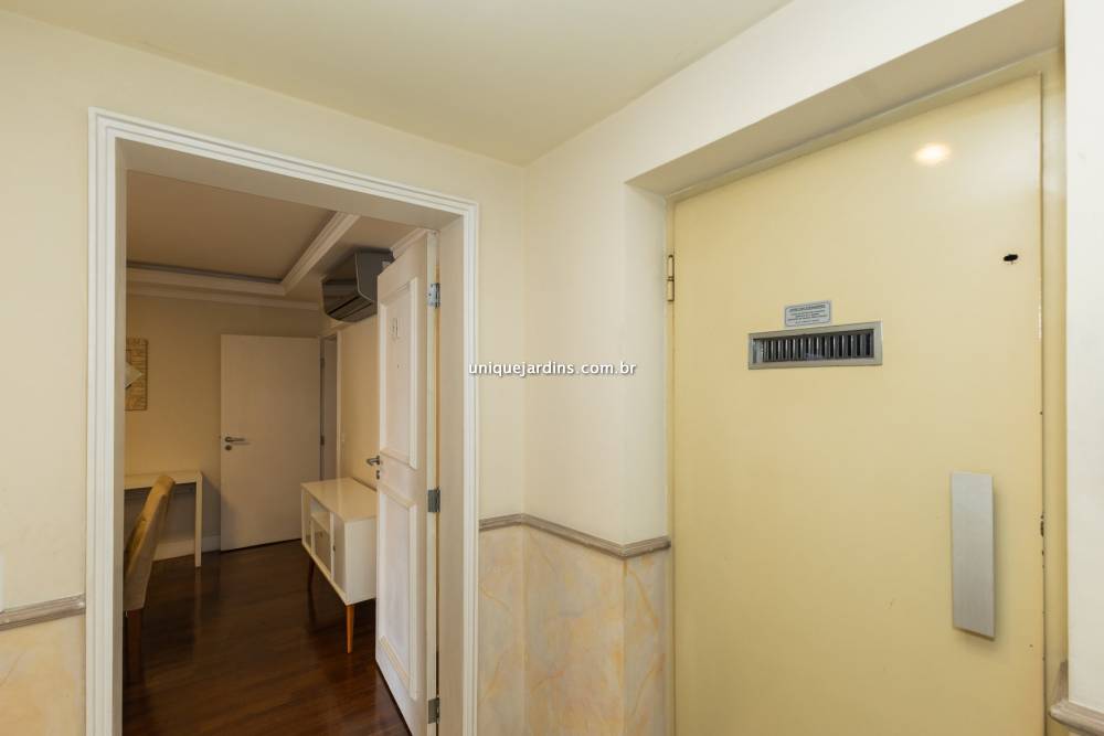 Apartamento à venda na Rua Doutor Veiga FilhoHigienópolis - apartamento-higienopolis-sao-paulo-113213-0.jpg