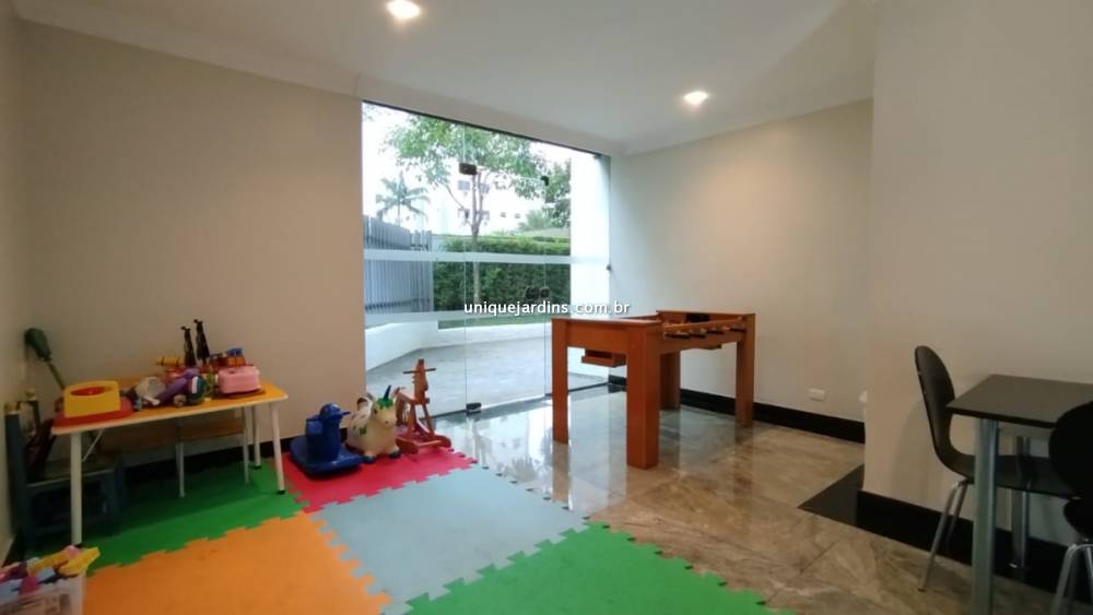 Apartamento à venda na Rua Baltazar da VeigaVila Nova Conceição - 999-apartamento-vila-nova-conceicao-sao-paulo-141904-8.jpg