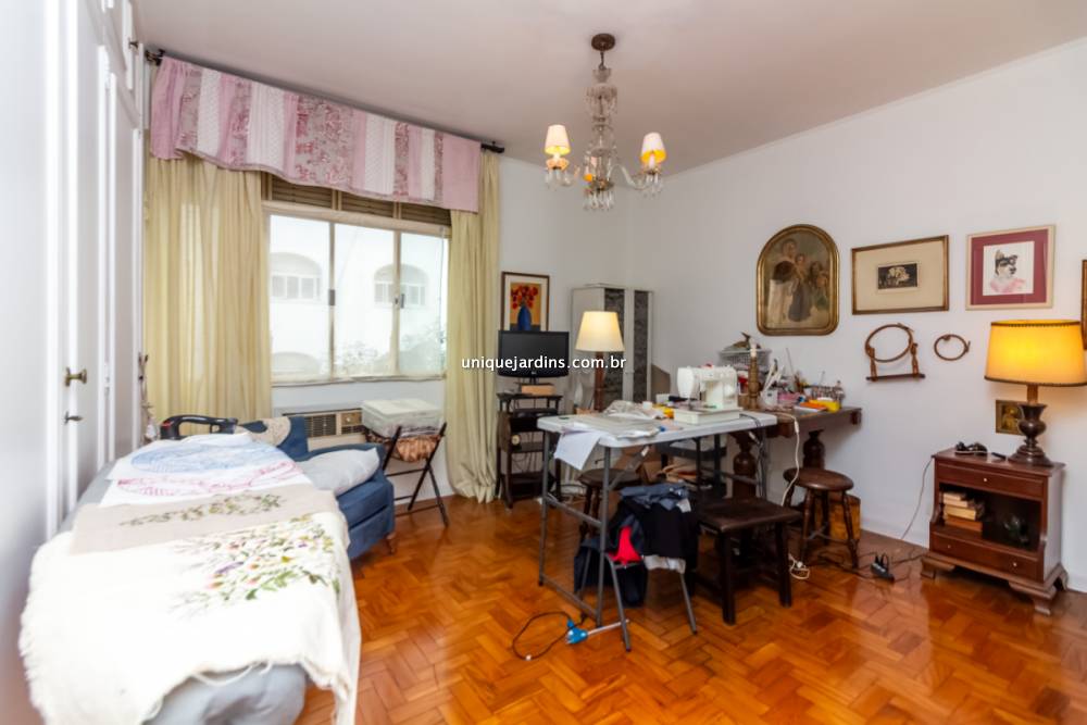 Apartamento à venda na Rua da ConsolaçãoJardim América - 999-apartamento-jardim-america-sao-paulo-225532-6.jpg