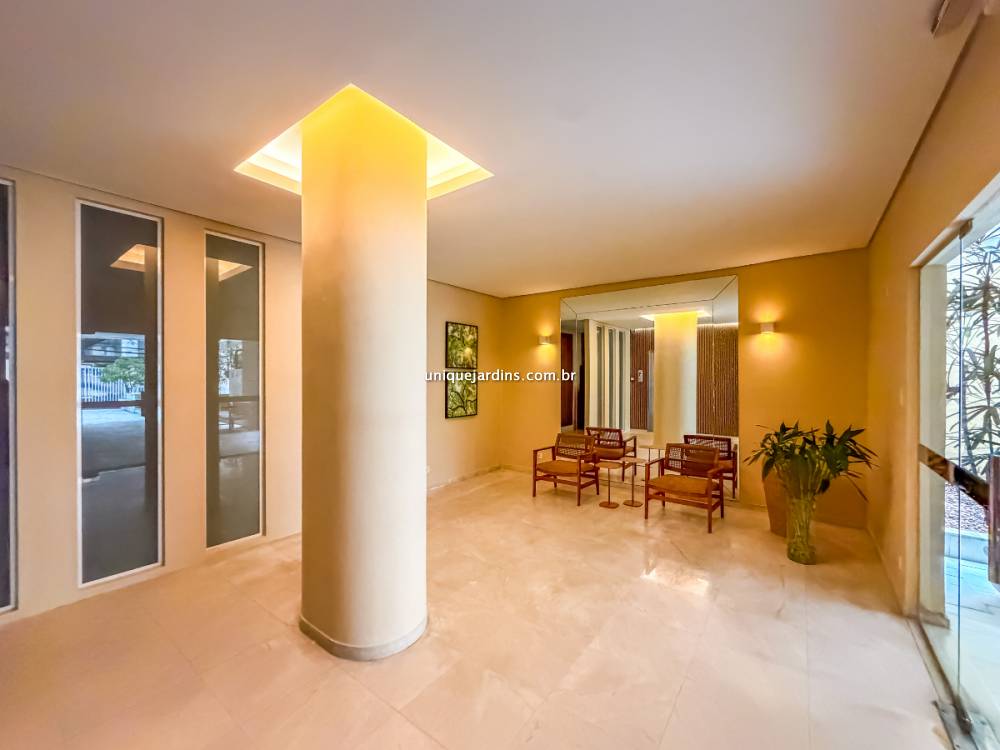Apartamento à venda na Rua da ConsolaçãoJardim América - 999-apartamento-jardim-america-sao-paulo-225542-2.jpg