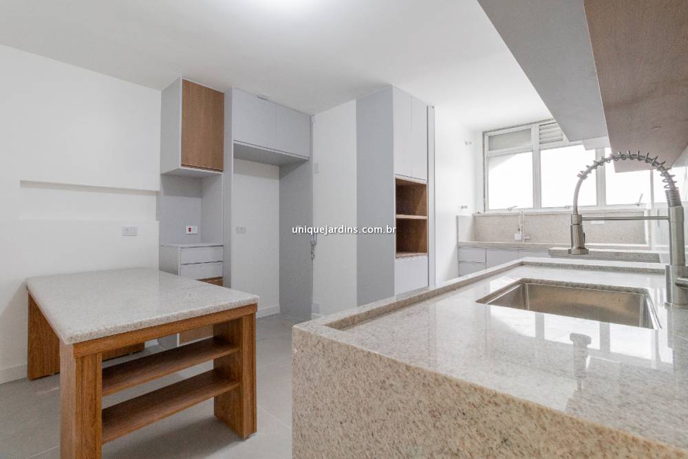 Apartamento à venda na Rua Doutor Albuquerque LinsHigienópolis - 999-apartamento-higienopolis-sao-paulo-104523-14.jpg
