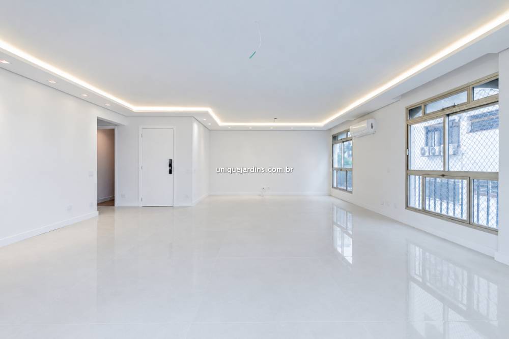 Apartamento à venda na Rua Doutor Albuquerque LinsHigienópolis - apartamento-higienopolis-sao-paulo-104422-2.jpg