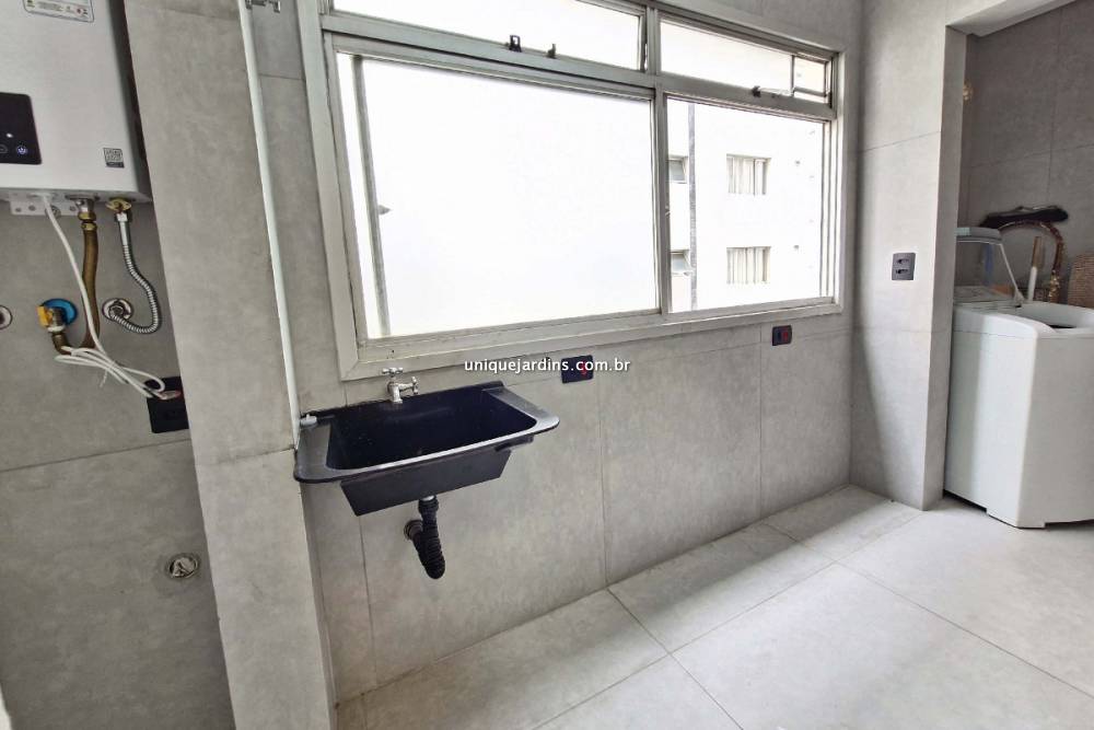 Apartamento à venda na Avenida Doutor Cardoso de MeloVila Olímpia - 999-apartamento-vila-olimpia-sao-paulo-141732-8.jpg