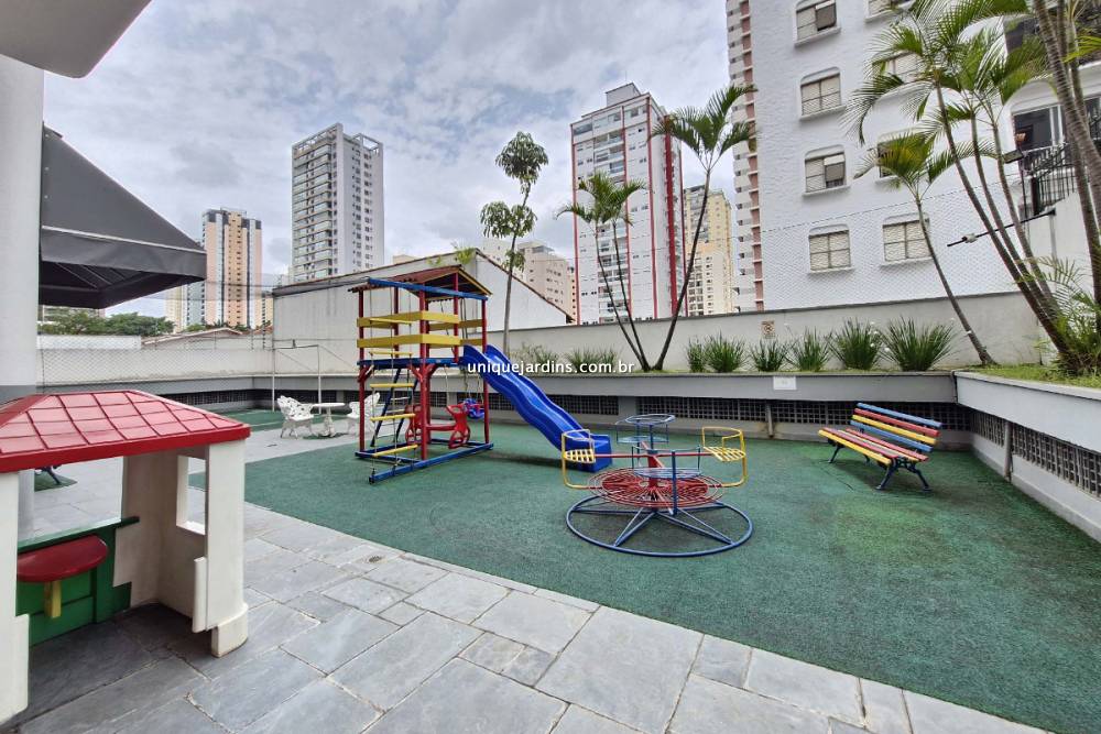 Apartamento à venda na Avenida Doutor Cardoso de MeloVila Olímpia - 999-apartamento-vila-olimpia-sao-paulo-141743-1.jpg