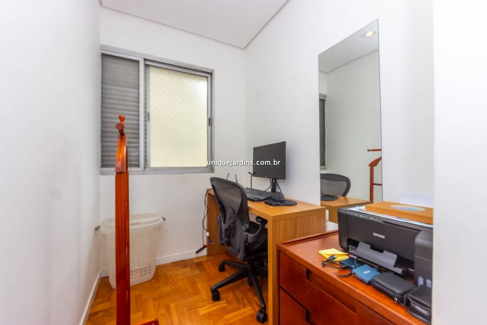 Apartamento à venda na Rua ItacemaItaim Bibi - 999-apartamento-itaim-bibi-sao-paulo-144503-16.jpg