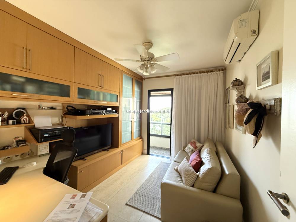 Apartamento à venda na Rua Doutor Franco da RochaPerdizes - 999-apartamento-perdizes-sao-paulo-110142-3.jpg