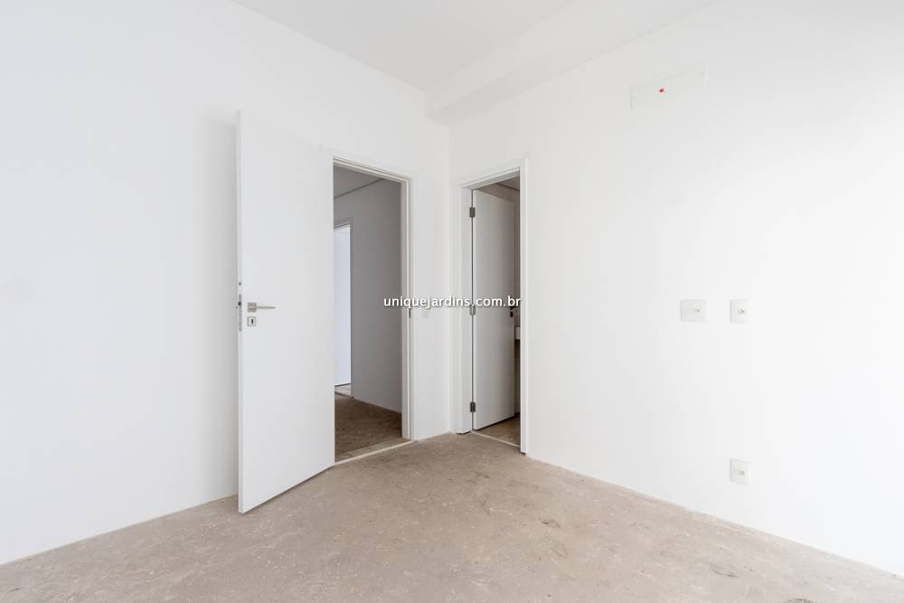 Apartamento à venda na Rua TupiHigienópolis - apartamento-higienopolis-sao-paulo-114511-0.jpg
